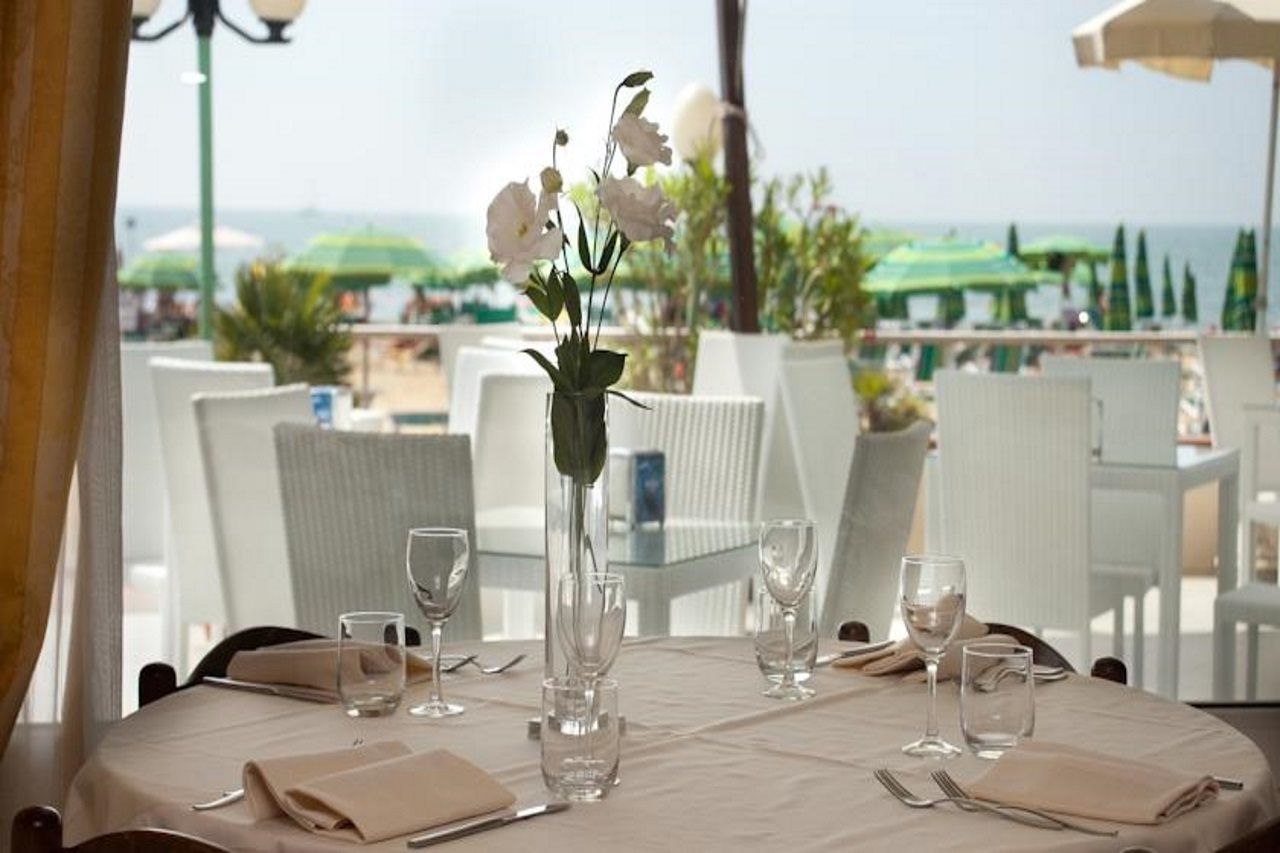 Hotel Bellariva Lido di Jesolo Exterior photo